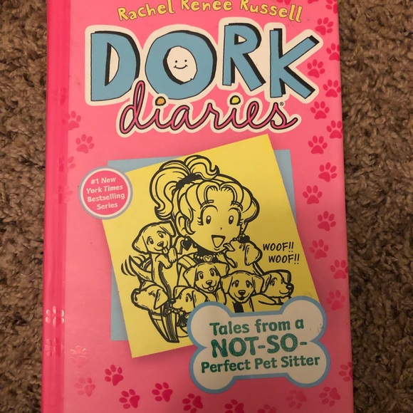 Books - Picture 2 of 6